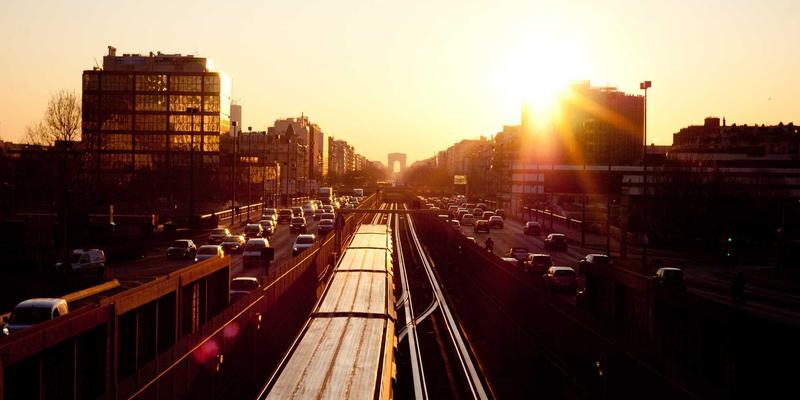 孕期与哺乳期安全用药红绿灯:哪些药绝对禁用?哪些药相对安全?