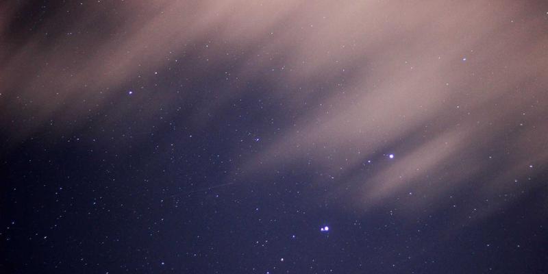 家庭药箱科学配置指南：药品分类、储存条件与定期更新全攻略 | 药搜中国